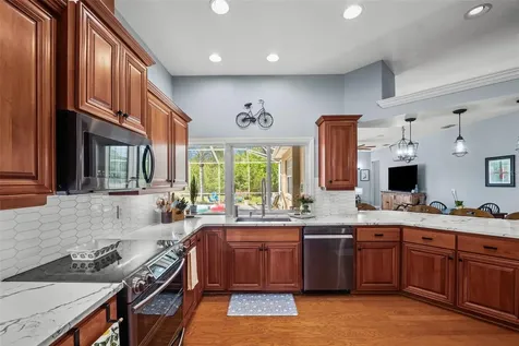 9468 Redhawk Bend Lane Lakeland FL 33810