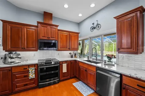 9468 Redhawk Bend Lane Lakeland FL 33810