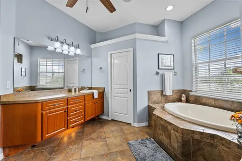 9468 Redhawk Bend Lane Lakeland FL 33810
