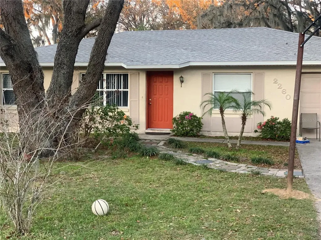 2260 N Archer Road Avon Park FL 33825