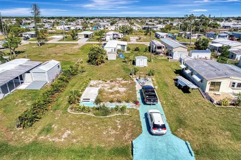 1359 Seagull Drive Englewood FL 34224