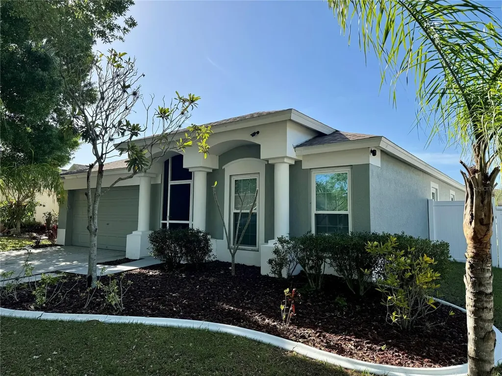 13205 Early Run Lane Riverview FL 33578