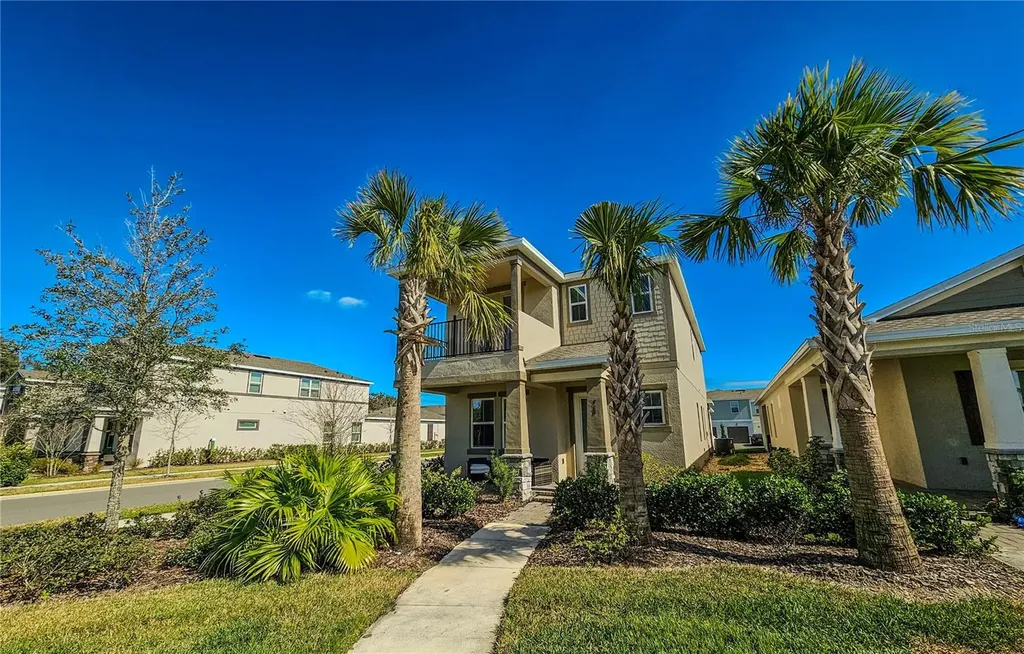 728 Costa Lane Debary FL 32713
