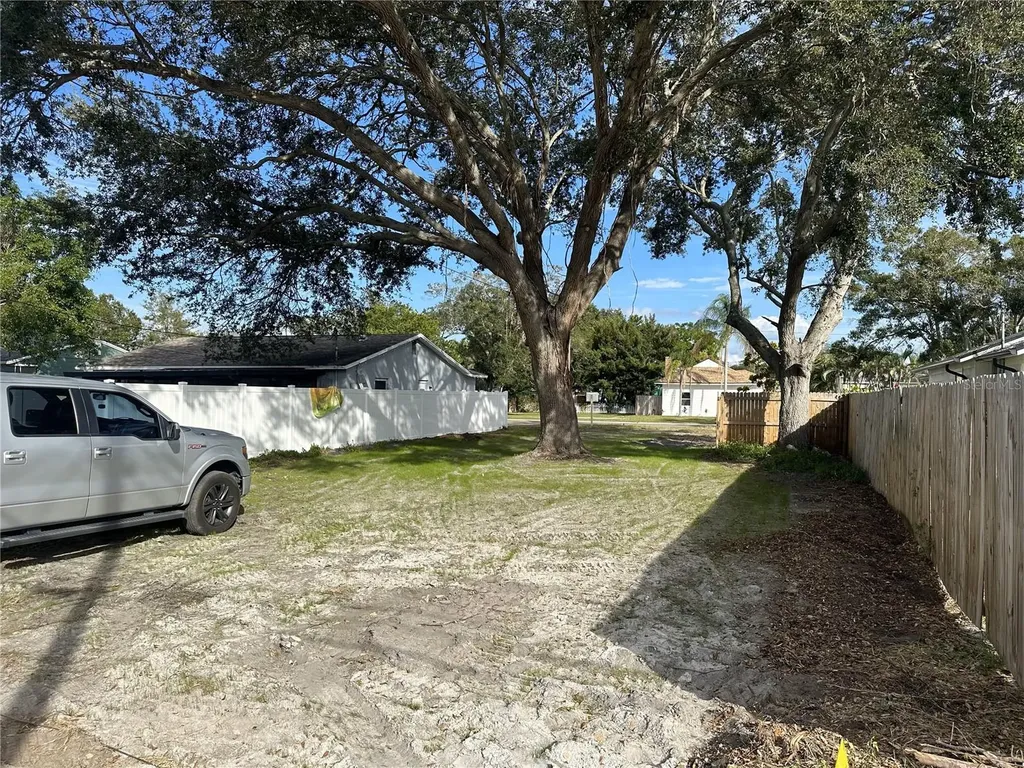 3640 15th Street N St Petersburg FL 33704