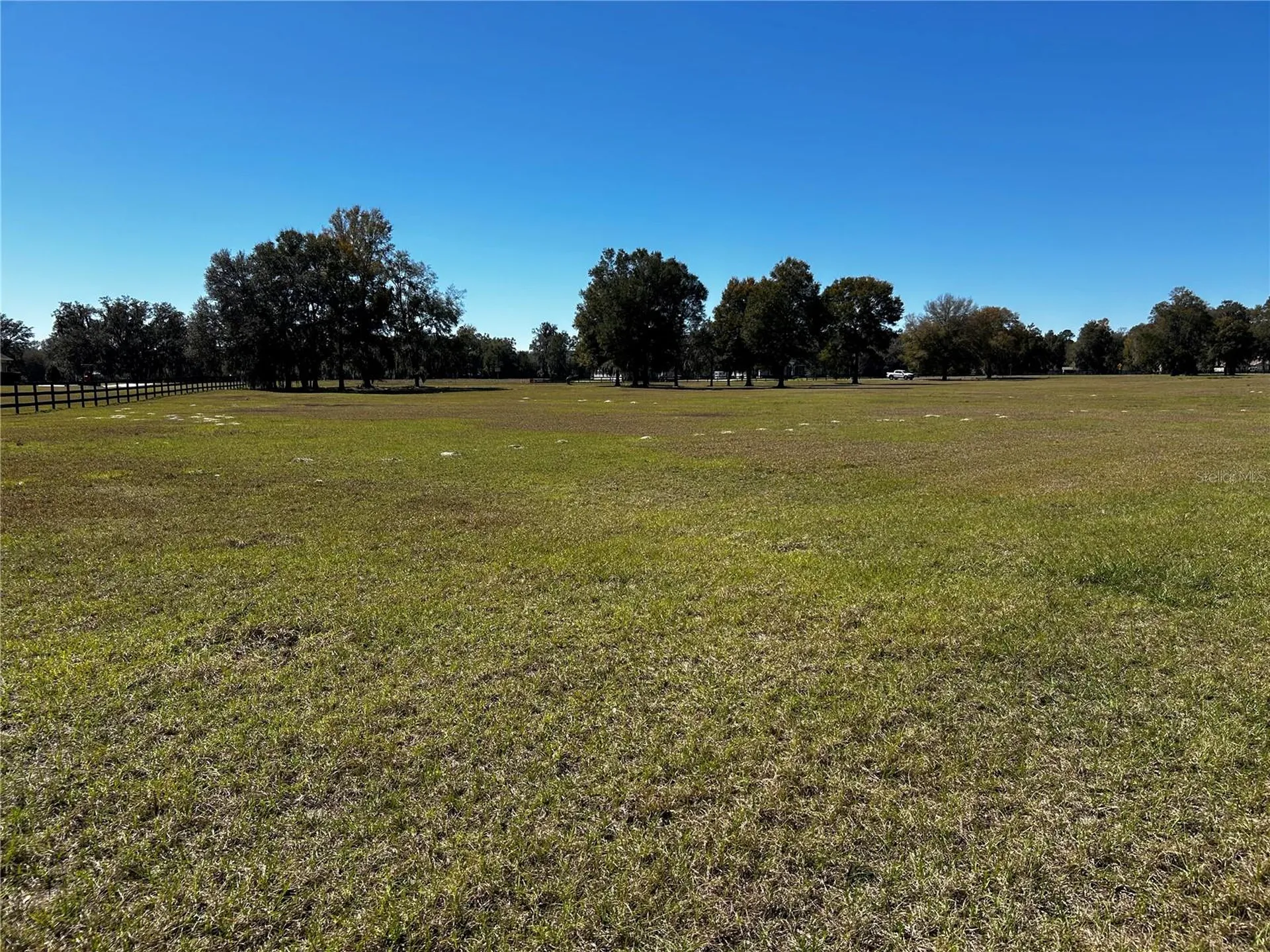 0000 NW 464b Morriston FL 32668