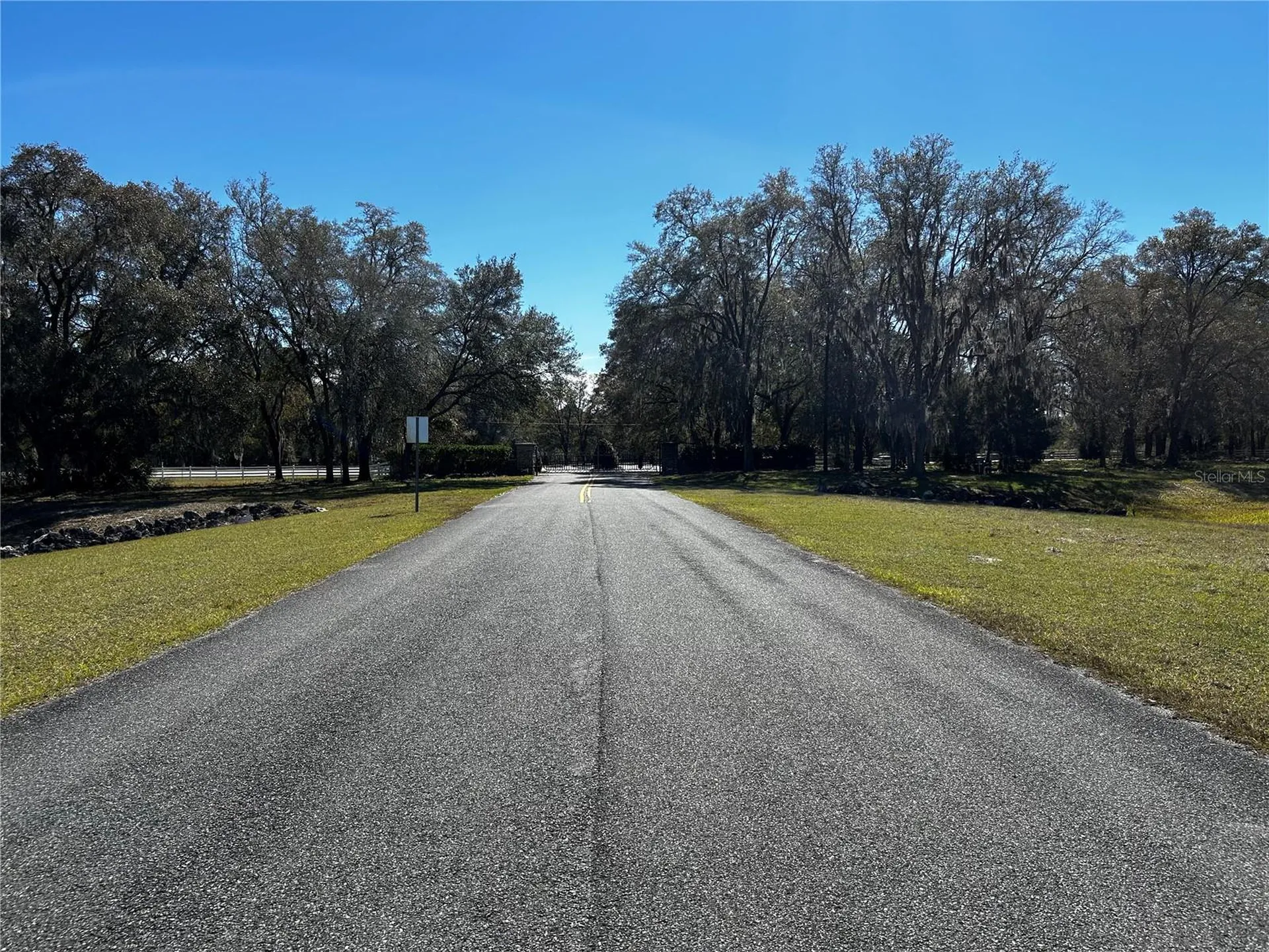 0000 NW 464b Morriston FL 32668