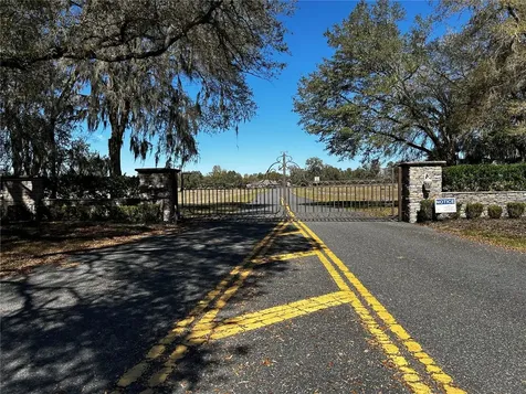 0000 NW 464b Morriston FL 32668