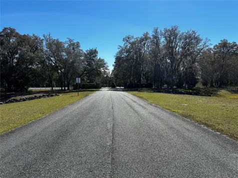 0000 NW 464b Morriston FL 32668