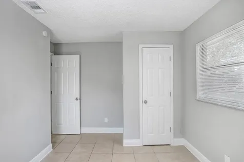 1006 Kirkland Drive Tampa FL 33619