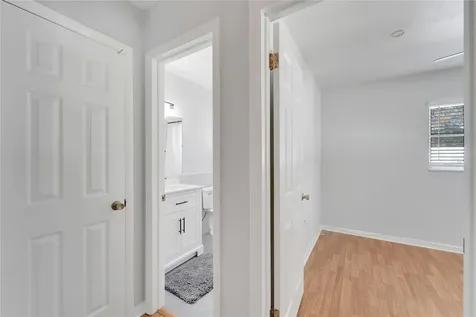 6514 S West Shore Circle Tampa FL 33616