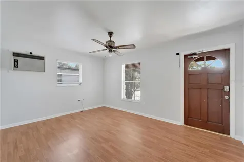 6514 S West Shore Circle Tampa FL 33616