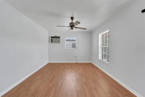 6514 S West Shore Circle Tampa FL 33616