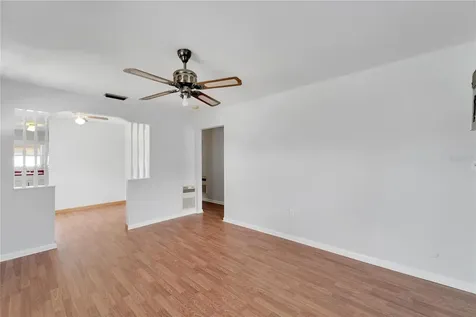6514 S West Shore Circle Tampa FL 33616
