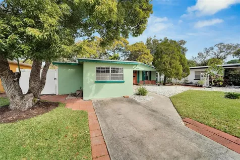 6514 S West Shore Circle Tampa FL 33616