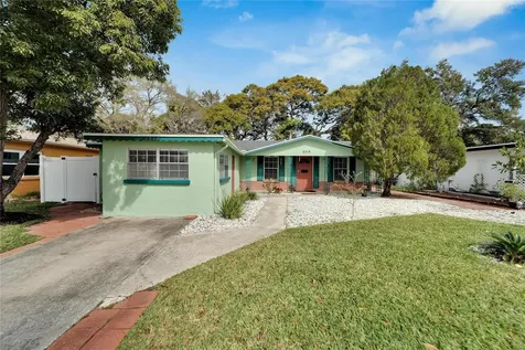 6514 S West Shore Circle Tampa FL 33616