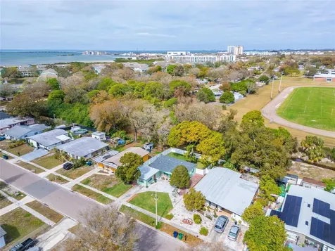 6514 S West Shore Circle Tampa FL 33616