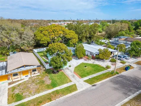 6514 S West Shore Circle Tampa FL 33616