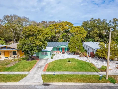 6514 S West Shore Circle Tampa FL 33616