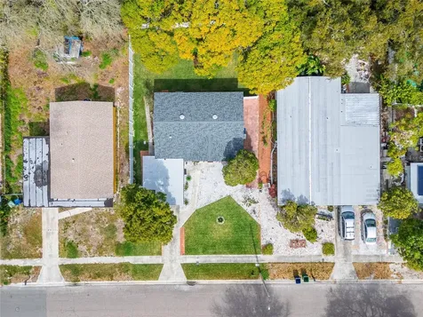 6514 S West Shore Circle Tampa FL 33616