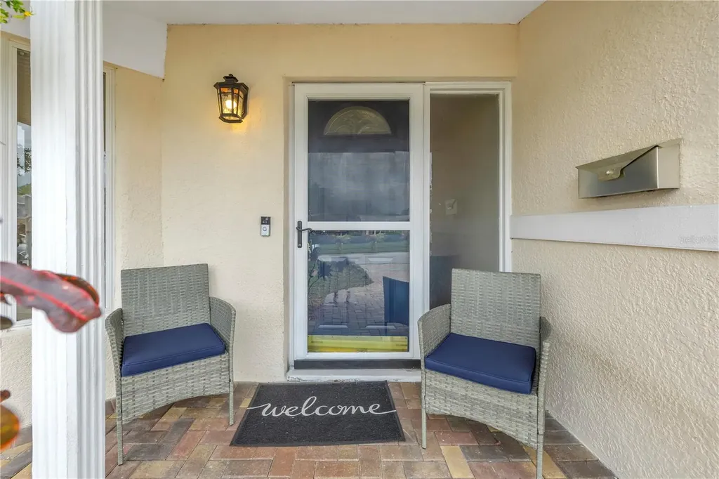 5918 27th Avenue N St Petersburg FL 33710