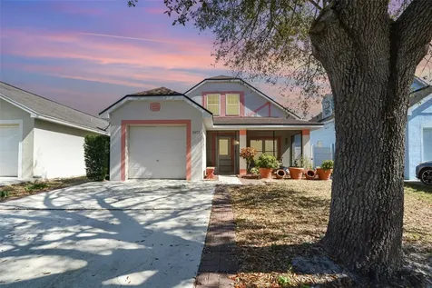 2653 Woods Edge Circle Orlando FL 32817