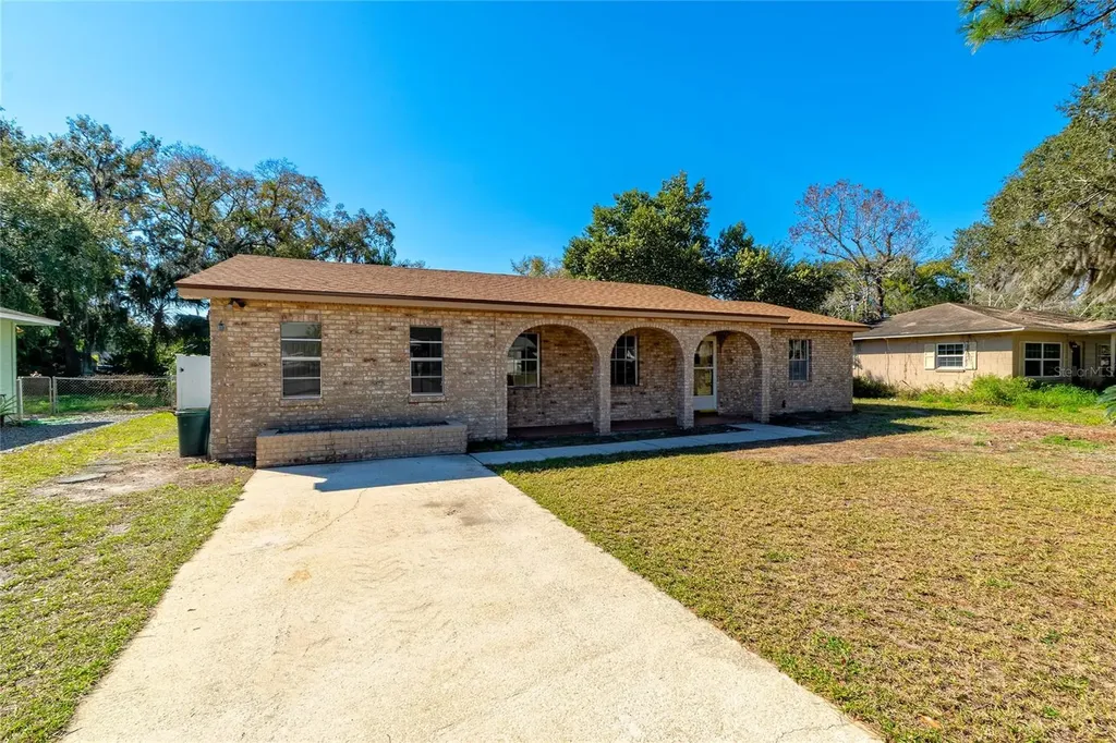 2570 Northland Road Mount Dora FL 32757
