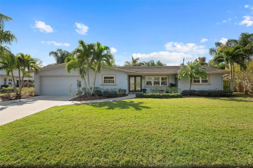 3449 Tanglewood Drive Sarasota FL 34239