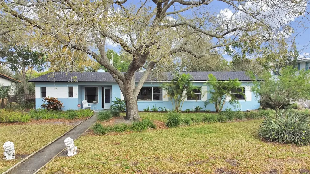 735 37th Avenue NE St Petersburg FL 33704