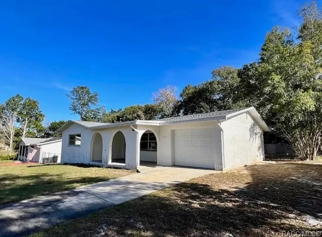 213 S Jefferson Street Beverly Hills FL 34465