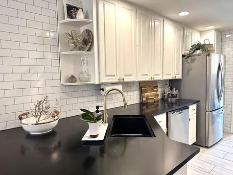 1541 Napoli Drive E Sarasota FL 34232