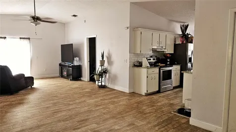 365 Lake Daisy Circle Winter Haven FL 33884