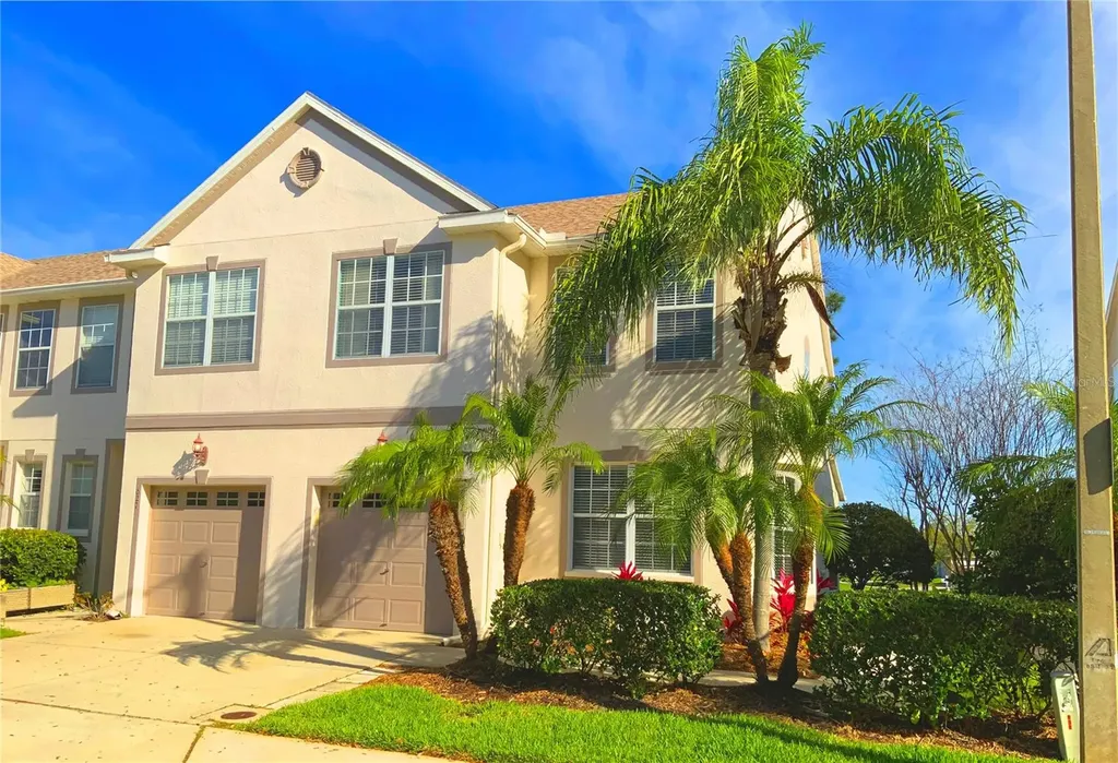 631 Vallance Way NE St Petersburg FL 33716