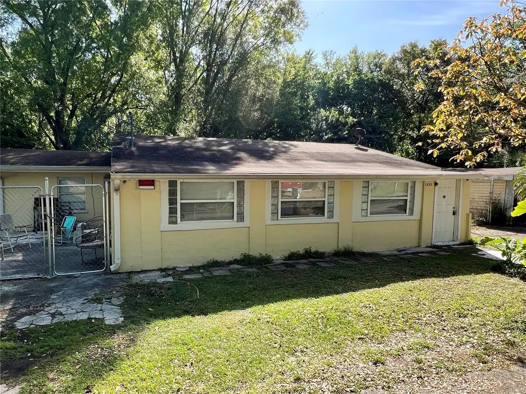 1335 Rowell Street Auburndale FL 33823