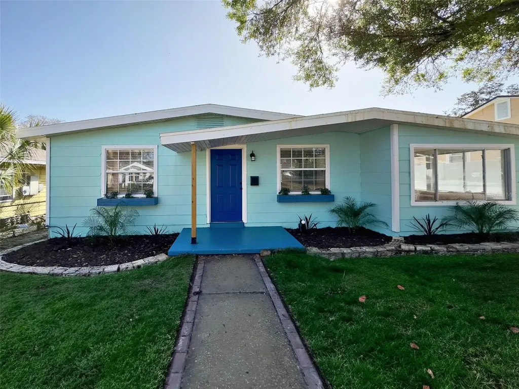 1840 43rd Street S St Petersburg FL 33711