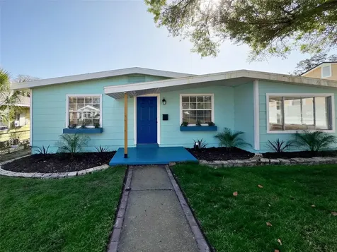 1840 43rd Street S St Petersburg FL 33711