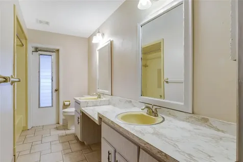 4285 Tidewater Drive Orlando FL 32812