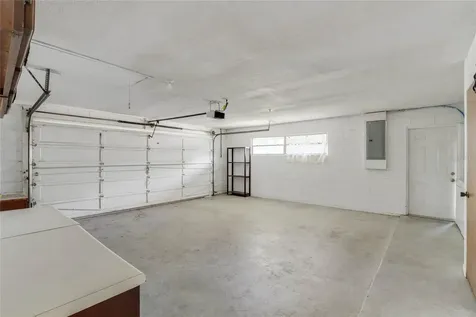 4285 Tidewater Drive Orlando FL 32812