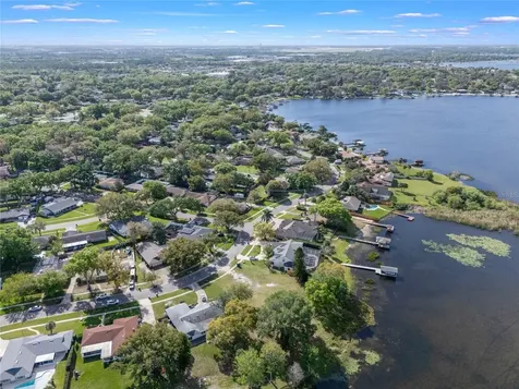 4285 Tidewater Drive Orlando FL 32812