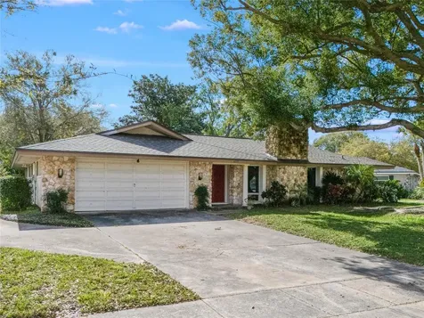 4285 Tidewater Drive Orlando FL 32812