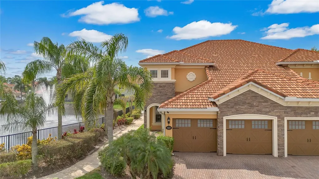 9029 Della Scala Circle Orlando FL 32836