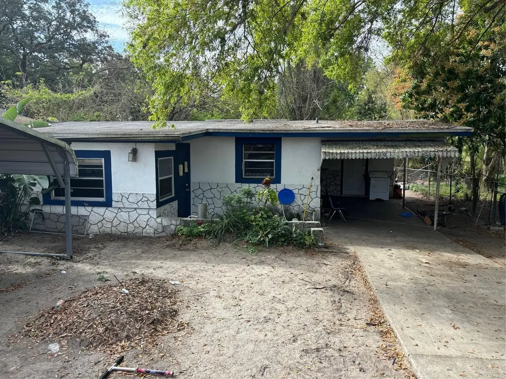 110 E 15th Street Apopka FL 32703