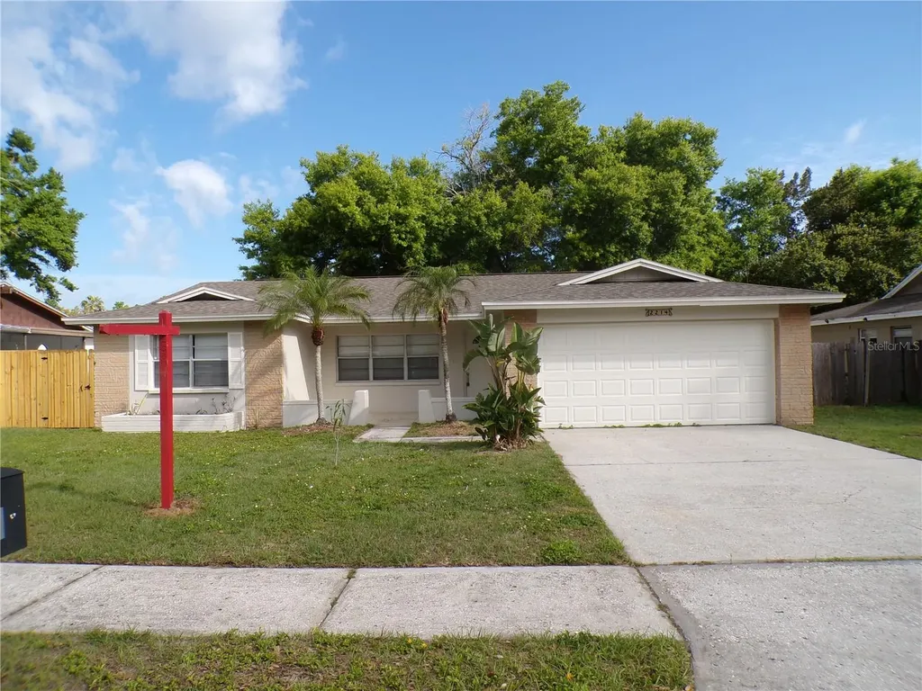 2214 Whitney Place Valrico FL 33594
