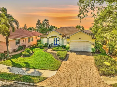 4306 Via Del Santi Venice FL 34293