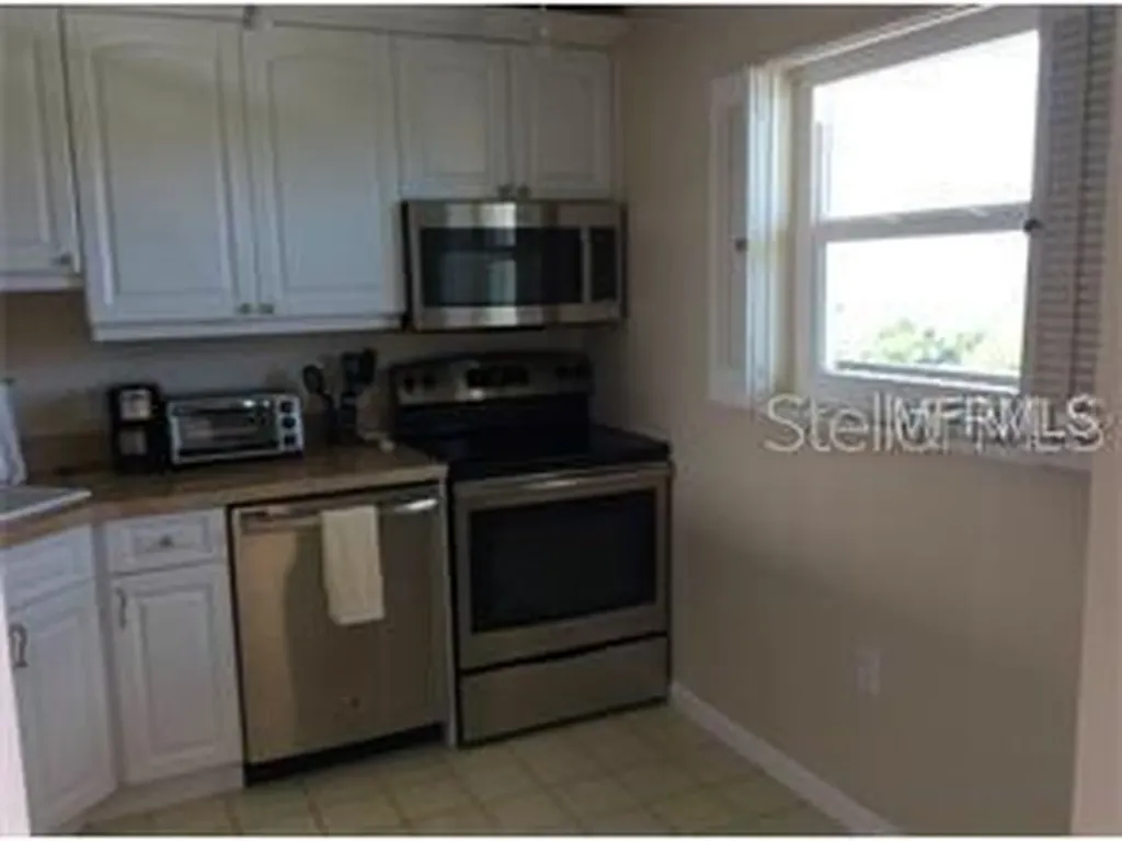 9393 Midnight Pass Road Sarasota FL 34242