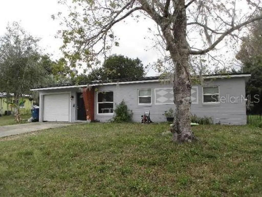 114 Wiley Avenue Deland FL 32724