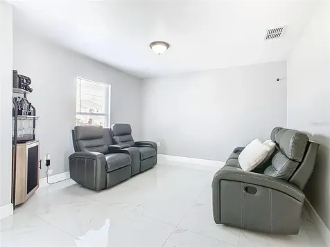 355 Ashford Drive Davenport FL 33837