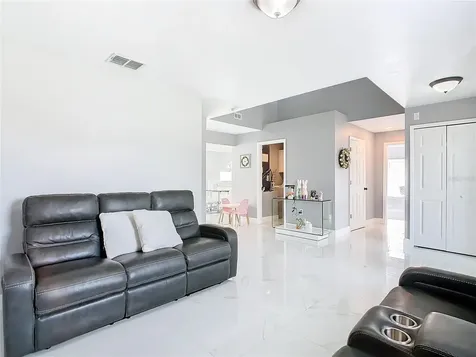 355 Ashford Drive Davenport FL 33837