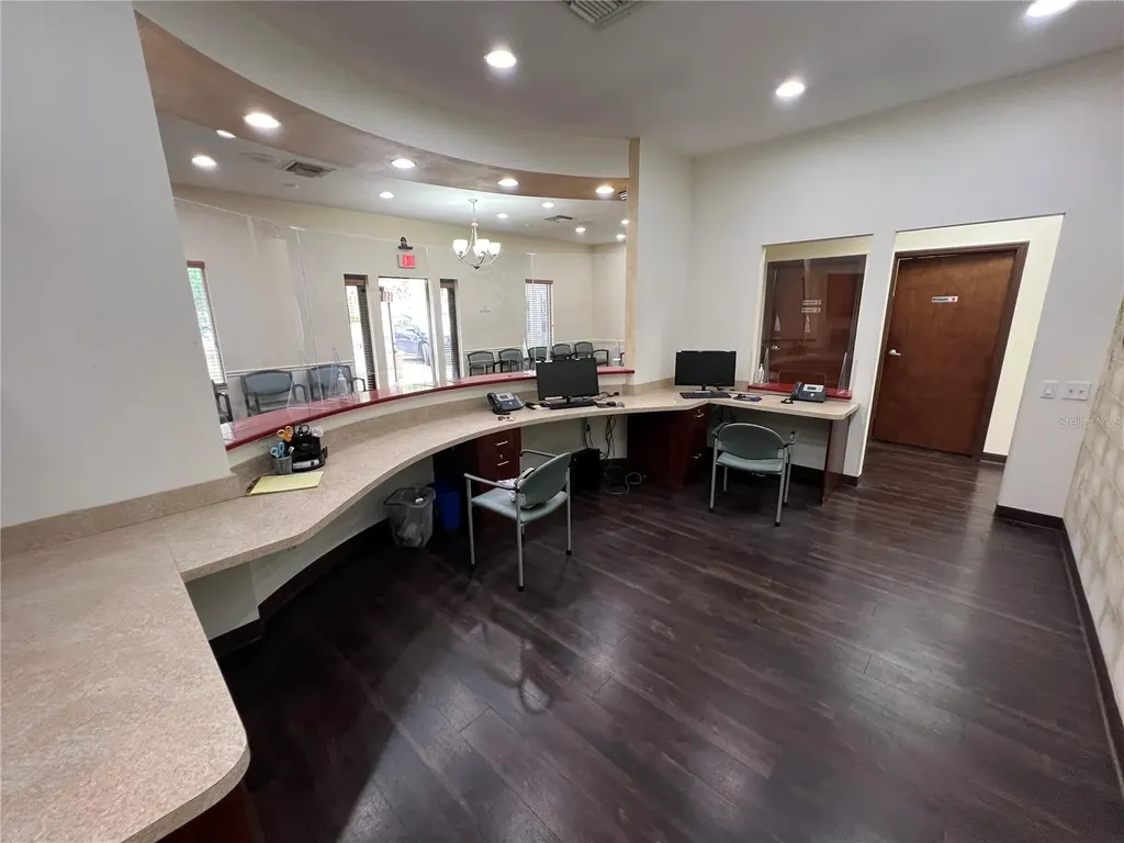 533 Medical Oaks Avenue Brandon FL 33511