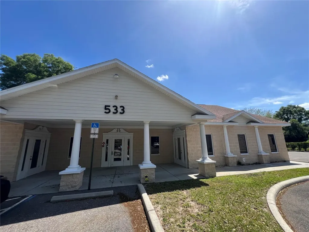 533 Medical Oaks Avenue Brandon FL 33511