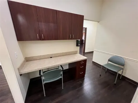 533 Medical Oaks Avenue Brandon FL 33511